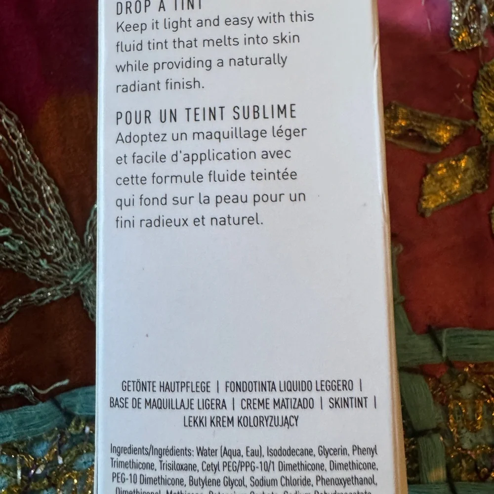 NIB Morphe Hint Hint Skin Tint in mocha concealer